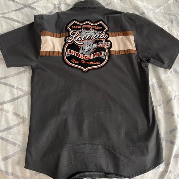 Laconia Motorcycle Week 100th Anniversary Short Sleeve Button-Up Collar Shirt - Picture 2 of 5